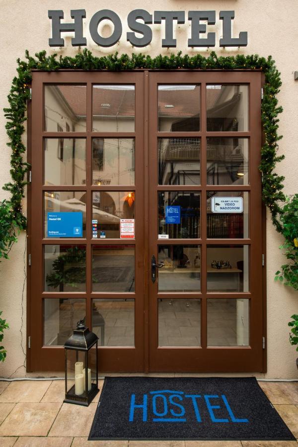 Hostel Os Осиек Экстерьер фото